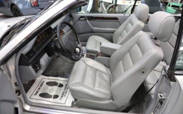 Mercedes-benz-e-class-e-320-2dr-1995-silver-3