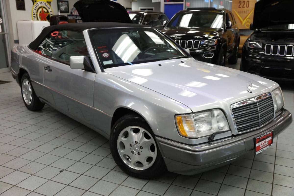 Mercedes-benz-e-class-e-320-2dr-1995-silver-7