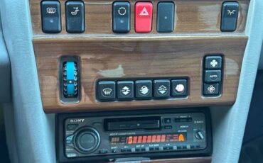 Mercedes-benz-e300-diesel-1995-black-12