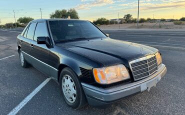 Mercedes-benz-e300-diesel-1995-black-5