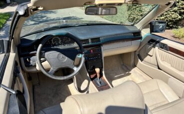Mercedes-benz-e320-1994-brown-14