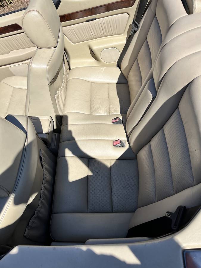 Mercedes-benz-e320-1994-brown-16