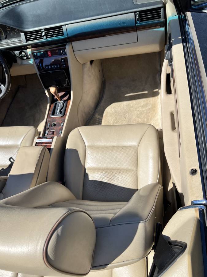 Mercedes-benz-e320-1994-brown-17