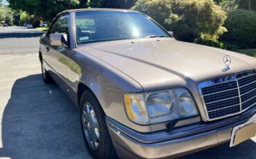 Mercedes-benz-e320-1994-brown-2