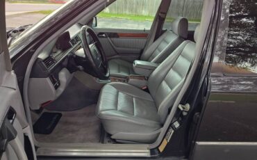 Mercedes-benz-e320-1994-grey-12