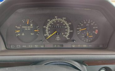 Mercedes-benz-e320-1994-grey-4