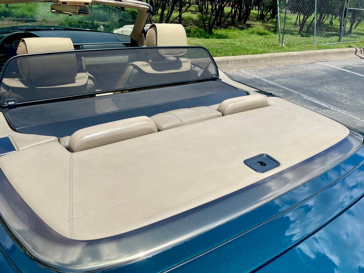Mercedes-benz-e320-1995-green-6
