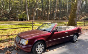 Mercedes-benz-e320-1995-red-3