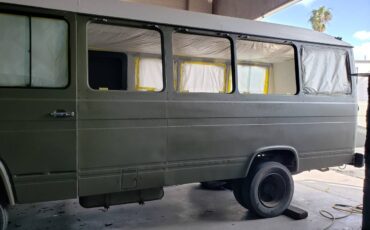 Mercedes-benz-o309d-diesel-1977-green-1
