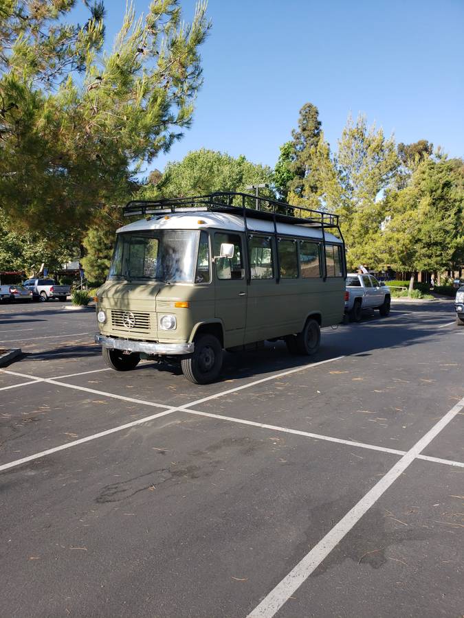 Mercedes-benz-o309d-diesel-1977-green-10