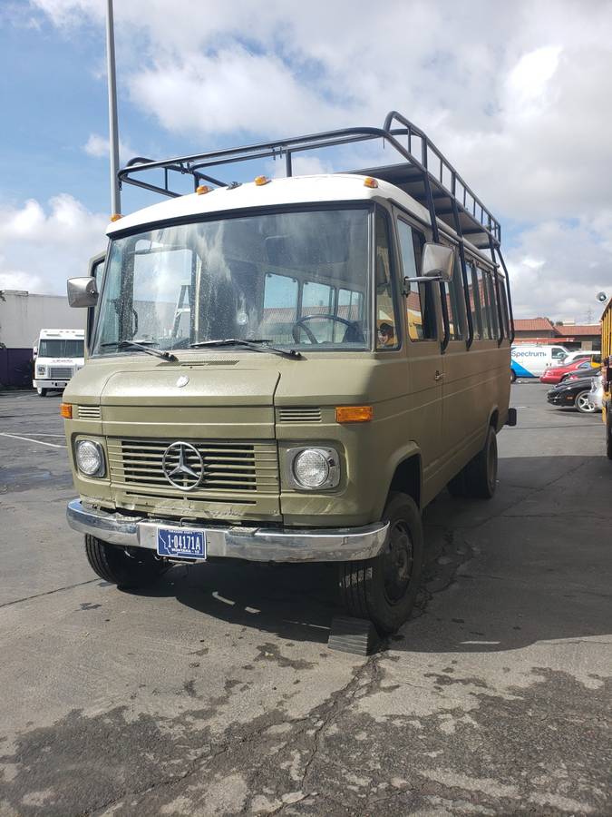 Mercedes-benz-o309d-diesel-1977-green-4