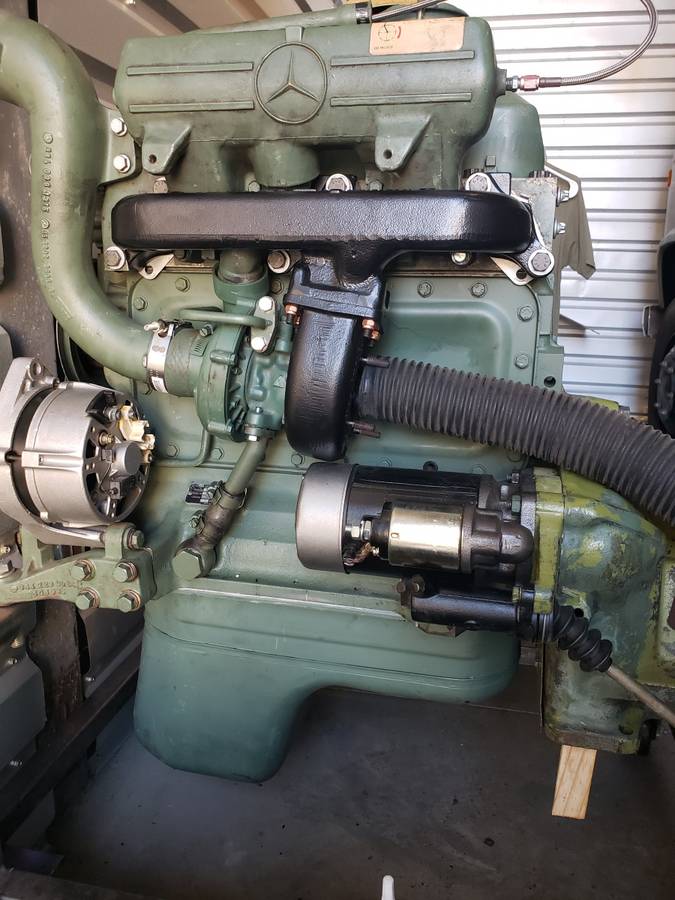 Mercedes-benz-o309d-diesel-1977-green-6