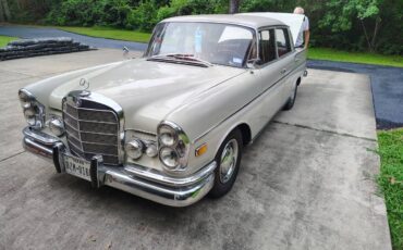Mercedes-benz-s-class-1963-white-6