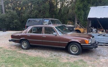 Mercedes-benz-s-class-1976-brown-4