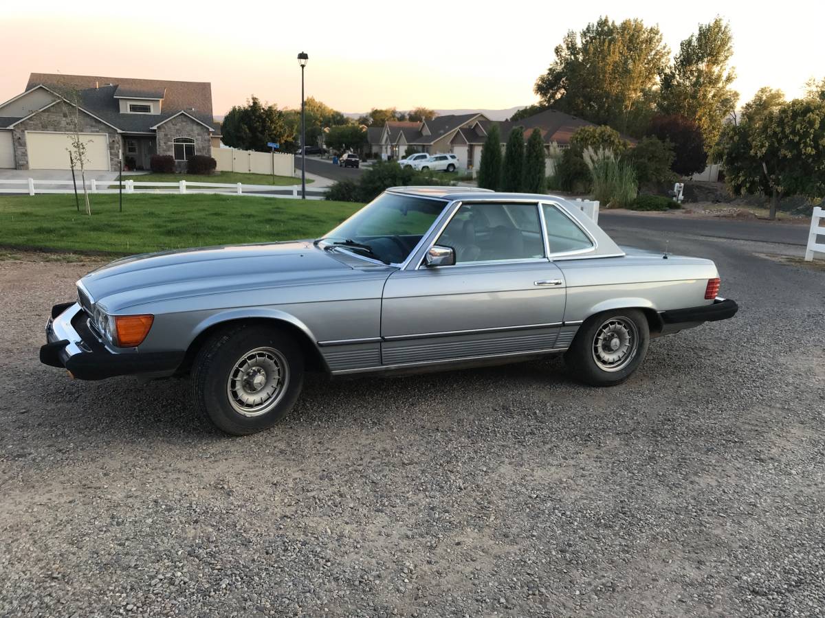 Mercedes-benz-s-class-1980-blue