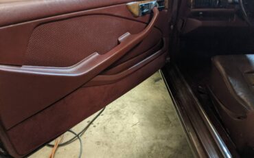 Mercedes-benz-s-class-1986-red-10