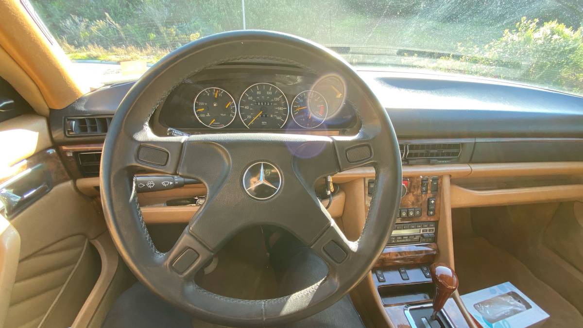 Mercedes-benz-s-class-1990-black-17