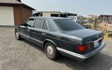 Mercedes-benz-s-class-diesel-1990-black-3