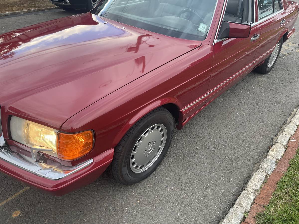 Mercedes-benz-s-class-diesel-1991-3