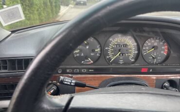 Mercedes-benz-s-class-diesel-1991-8