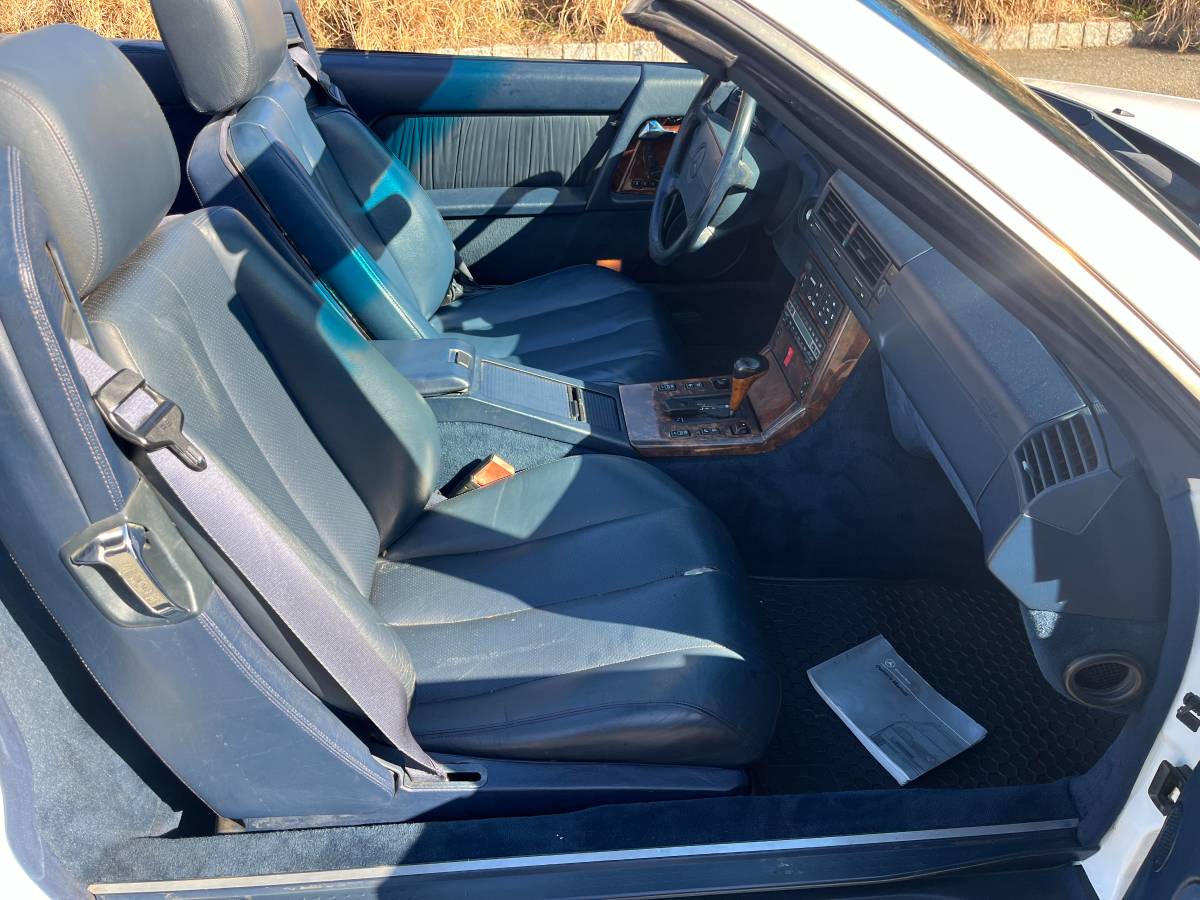 Mercedes-benz-sl-class-1992-white-9