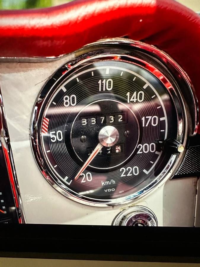 Mercedes-benz-sl230-electric-1964-white-14