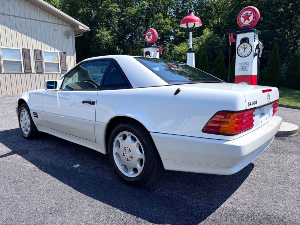 Mercedes-benz-sl320-1995-white-12