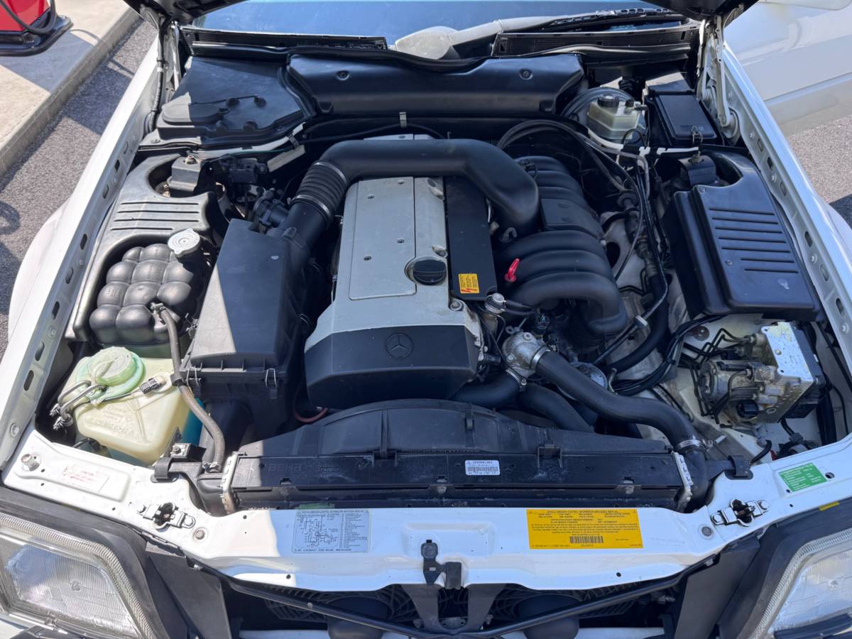 Mercedes-benz-sl320-1995-white-4