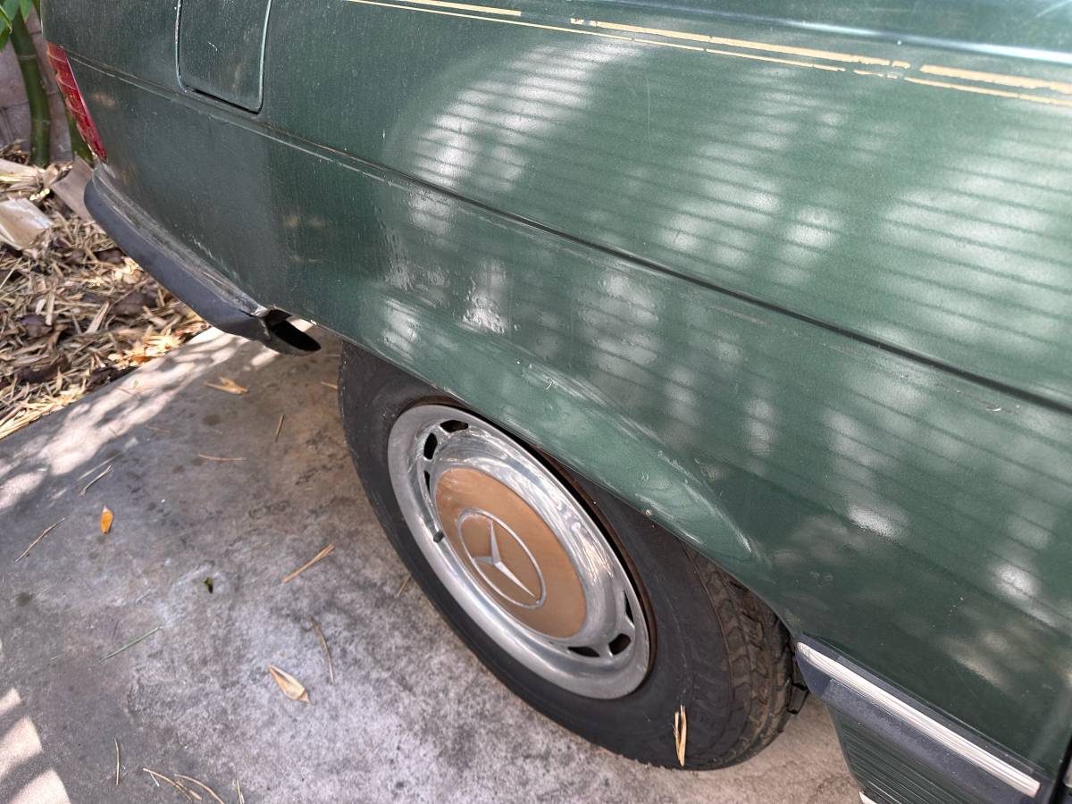 Mercedes-benz-sl350-1972-green-2