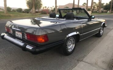 Mercedes-benz-sl380-1984-grey-2