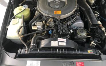 Mercedes-benz-sl380-1984-grey-8
