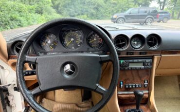 Mercedes-benz-sl380-1984-white-10