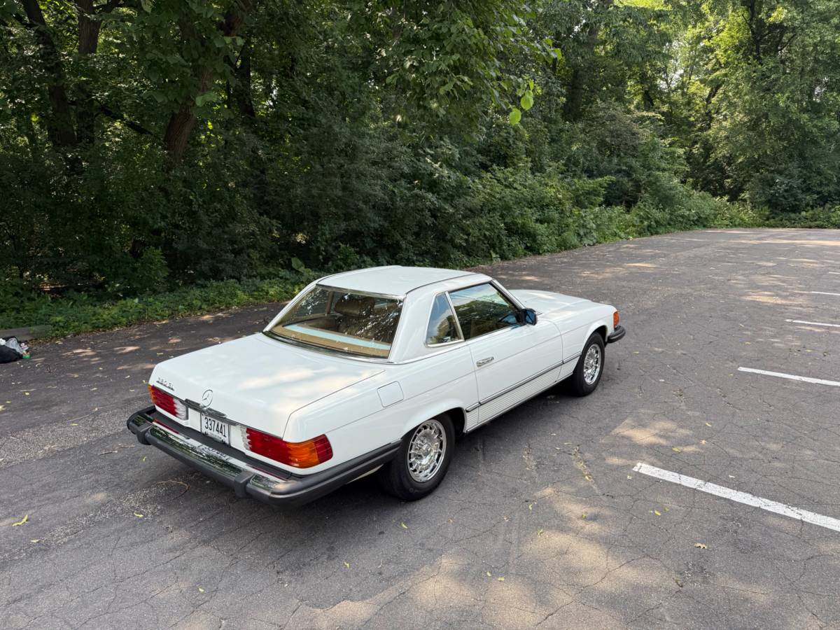 Mercedes-benz-sl380-1984-white-3
