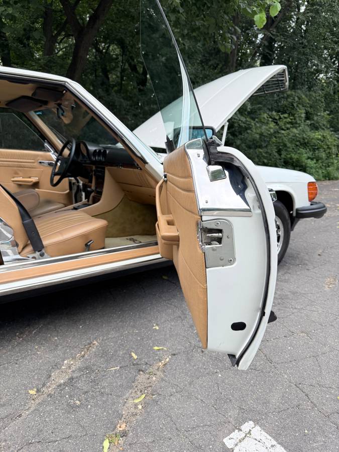 Mercedes-benz-sl380-1984-white-7
