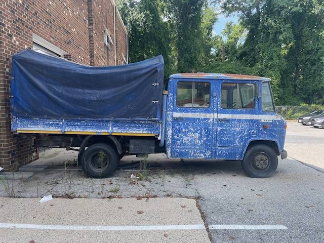 Mercedes-benz-t2-407d-diesel-1976-1