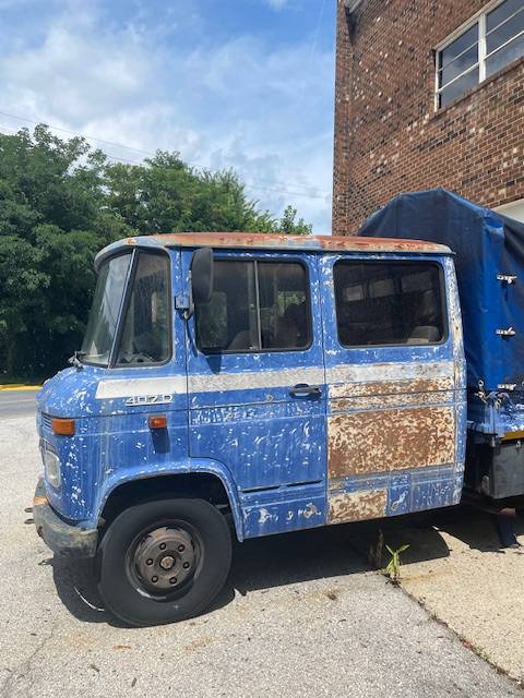 Mercedes-benz-t2-407d-diesel-1976-14