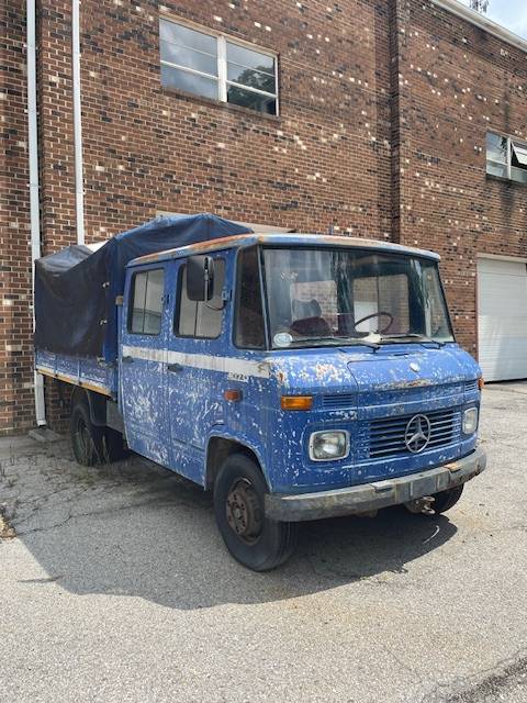 Mercedes-benz-t2-407d-diesel-1976-3