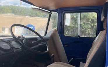 Mercedes-benz-t2-407d-diesel-1976-6