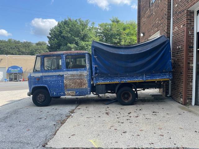 Mercedes-benz-t2-407d-diesel-1976