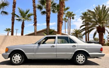 Mercedes-benz-w126-diesel-1983-silver-11