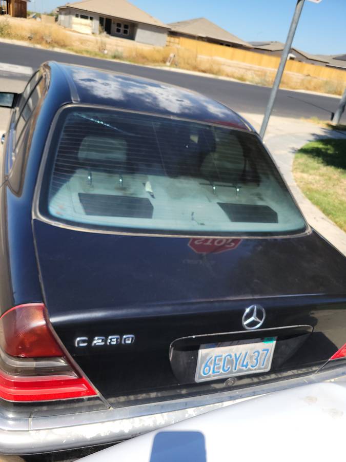 Mercedes-c280-1990-black-1