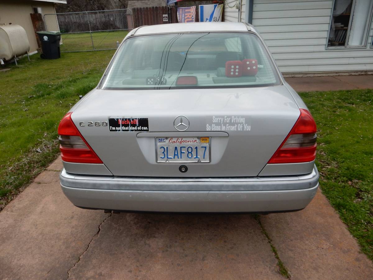 Mercedes-c280-1995-silver-1