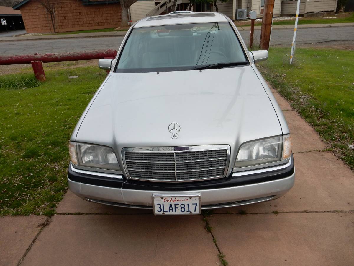 Mercedes-c280-1995-silver-3