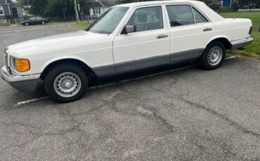 Mercedes-diesel-1983-white-5