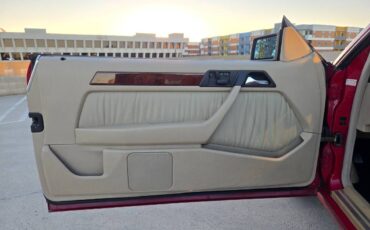 Mercedes-e320-convertible-1994-red-20