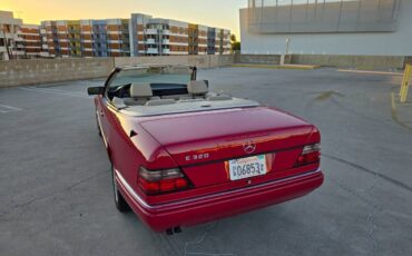 Mercedes-e320-convertible-1994-red