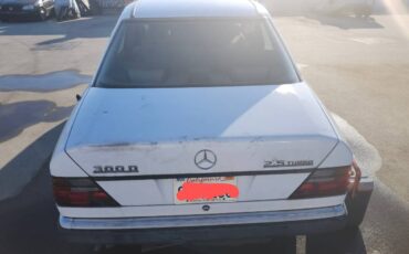 Mercedes-om602-turbo-diesel-1993-white