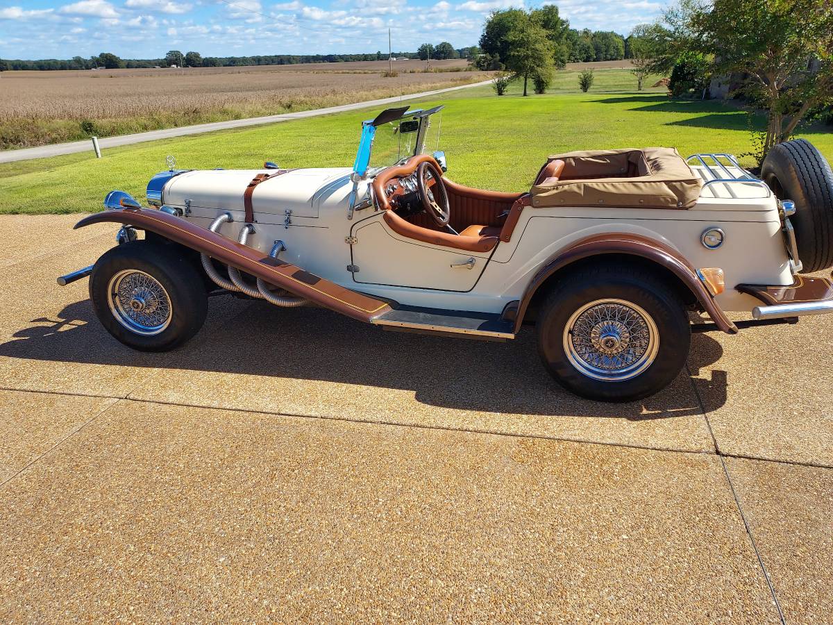 Mercedes-ssk-roadster-1929-custom-1