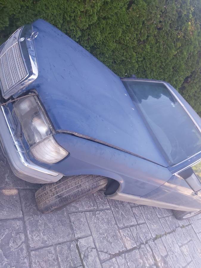 Mercedez-benz-500-sel-1985-blue-1