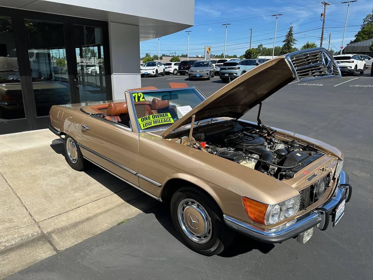 Mercedse-350-sl-1972-brown-1